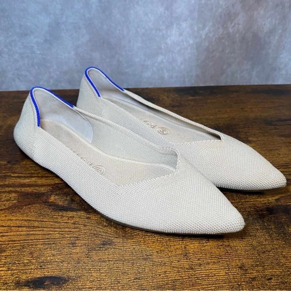 Rothy's The Point Ballet Flat 9.5 Pointed Toe Cream Tan Washable Comfort Career‎